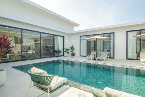 Villa in Bang Tao, Thailand 5 bedrooms № 74434 - photo 13