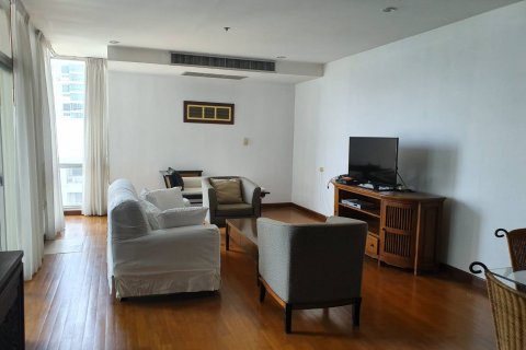 Condominio de 3 dormitorios en Bangkok, Tailandia № 143513 - foto 2