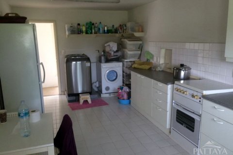 Casa de 5 dormitorios en Pattaya, Tailandia № 100031 - foto 19