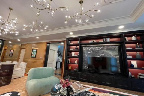 Haus in Saphan Sung, Bangkok, Thailand 5 Schlafzimmer № 123853 - Foto 2