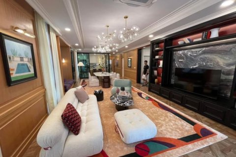 บ้านในสะพานสูง, กรุงเทพฯ, ประเทศไทย 5 ห้องนอน № 123853