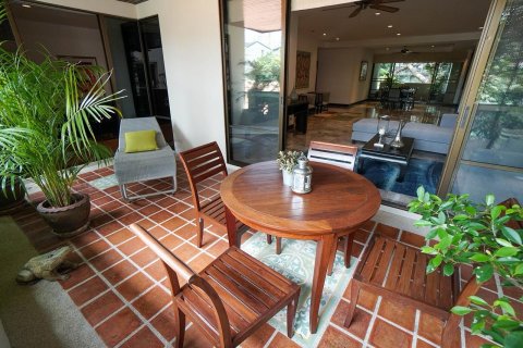 คอนโดมิเนียมในวัฒนา, กรุงเทพฯ, ประเทศไทย, 3 ห้องนอน № 123854 - รูปถ่าย 4