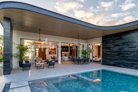 Haus in Phuket, Thailand 3 Schlafzimmer № 131541 - Foto 2