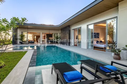 Casa de 3 dormitorios en Phuket, Tailandia № 131541