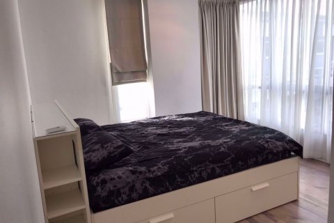 Condo in Watthana, Bangkok, Thailand, 2 bedrooms  № 100048 - photo 9