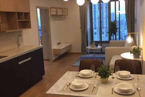 Condominio de 2 dormitorios en Ratchathewi, Bangkok, Tailandia № 100044 - foto 3