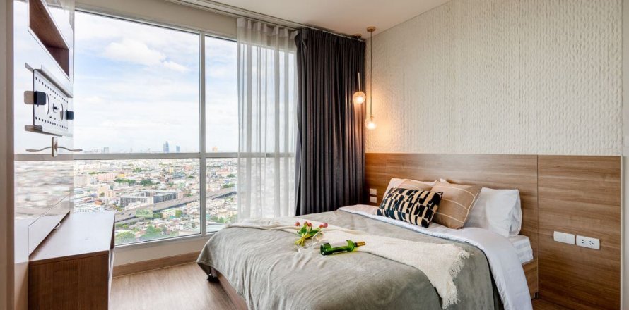 Condominio de 3 dormitorios en Bangkok, Tailandia № 130477