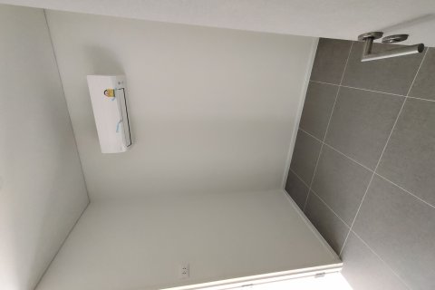 Condominio de 2 dormitorios en Hua Hin, Tailandia № 79298 - foto 2