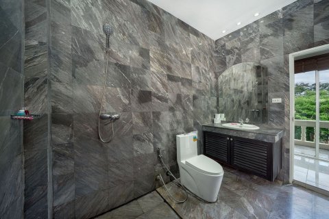 Casa de 4 dormitorios en Ko Samui, Tailandia № 123825 - foto 13