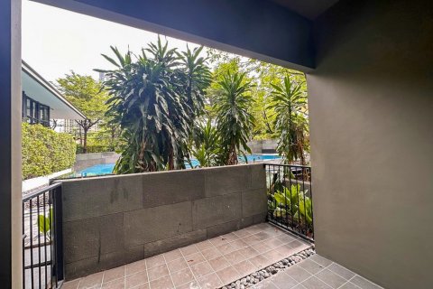 Condominio de 2 dormitorios en Bangkok, Tailandia № 110971 - foto 4