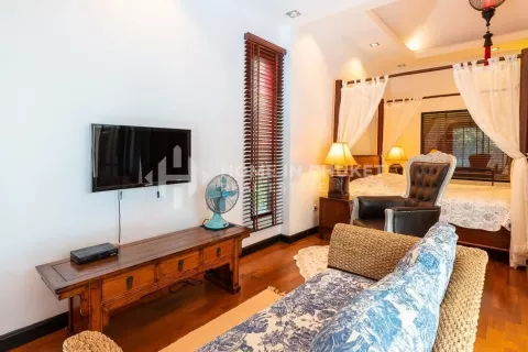 Casa de 3 dormitorios en Chalong, Tailandia № 130978 - foto 19