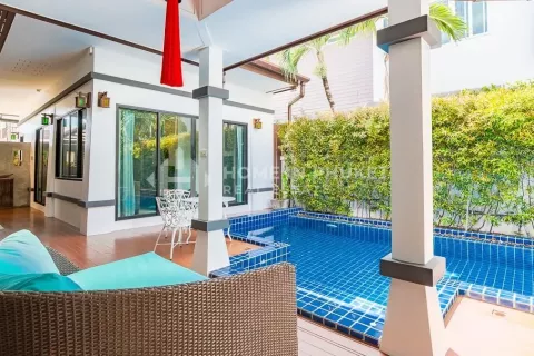 Casa de 3 dormitorios en Chalong, Tailandia № 130978 - foto 2