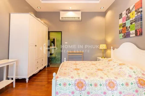 Casa de 3 dormitorios en Chalong, Tailandia № 130978 - foto 13