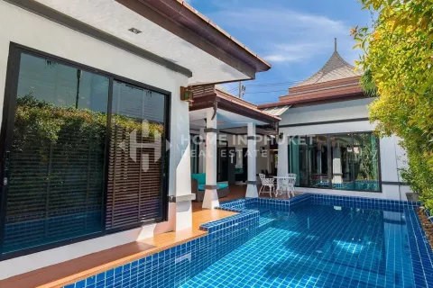 Casa de 3 dormitorios en Chalong, Tailandia № 130978 - foto 3