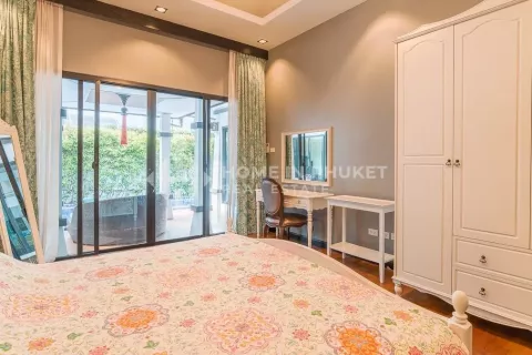 Casa de 3 dormitorios en Chalong, Tailandia № 130978 - foto 16