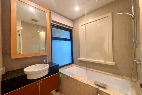 Condominio de 1 dormitorio en Bangkok, Tailandia № 104390 - foto 3