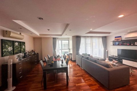 Condominio de 3 dormitorios en Bangkok, Tailandia № 104389 - foto 3