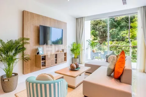 Condominio de 2 dormitorios en Kamala, Tailandia № 131377 - foto 4