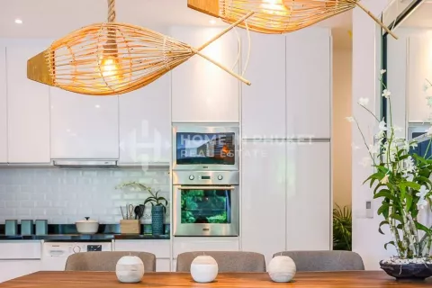 Condominio de 2 dormitorios en Kamala, Tailandia № 131377 - foto 11