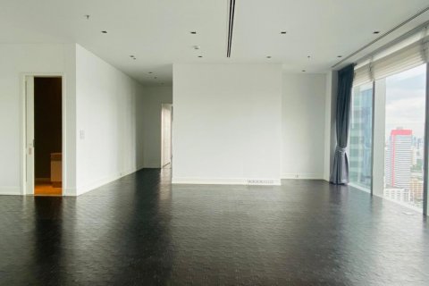 คอนโดมิเนียมในบางรัก, กรุงเทพฯ, ประเทศไทย, 3 ห้องนอน № 123737 - รูปถ่าย 12