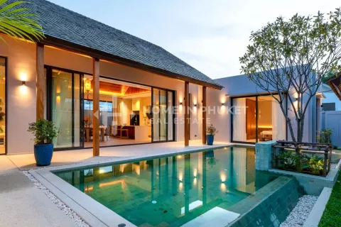 Casa de 3 dormitorios en Phuket, Tailandia № 131840