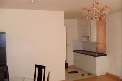 Sobre plano Sukhumvit Plus


 en Bangkok, Tailandia № 47229 - foto 5