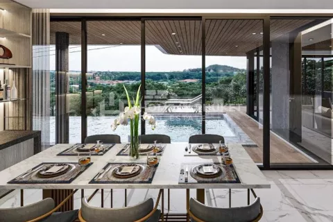 Casa de 4 dormitorios en Karon, Tailandia № 131348 - foto 4