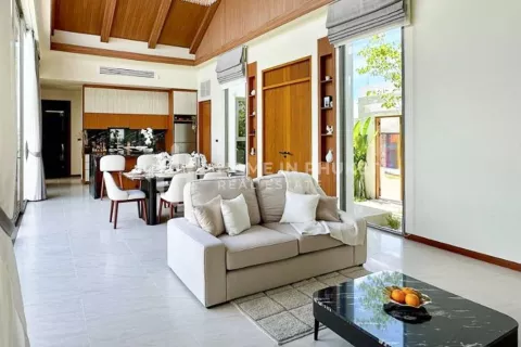Casa de 3 dormitorios en Phuket, Tailandia № 131351 - foto 10