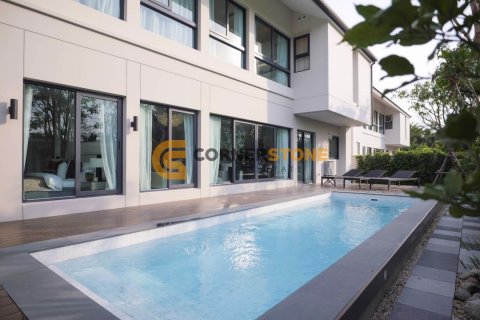 Studio in Pattaya, Thailand № 120577