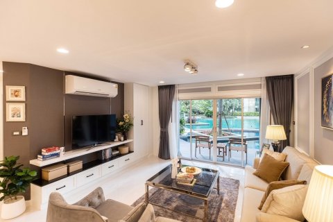 Condominio de 3 dormitorios en Bangkok, Tailandia № 101771