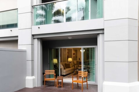 Condo in Bangkok, Thailand, 3 bedrooms  № 101771 - photo 7