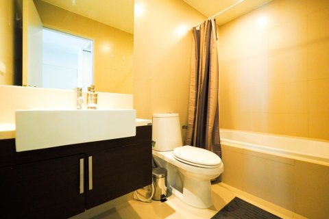 Condominio de 1 dormitorio en Bangkok, Tailandia № 101772 - foto 10