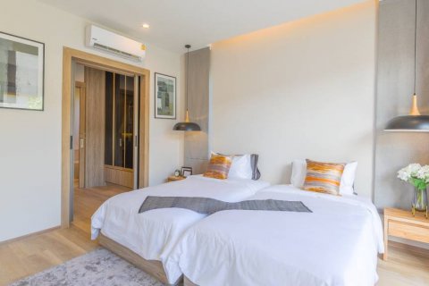 Chalet de 3 dormitorios en Phuket, Tailandia № 124582 - foto 7