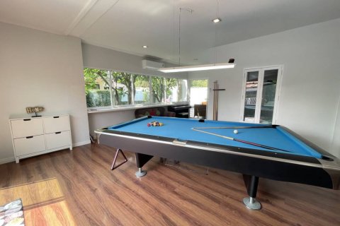 Chalet de 4 dormitorios en Hua Hin, Tailandia № 124472 - foto 7