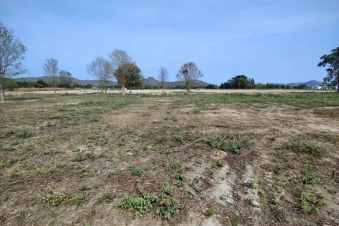 Terreno en Hua Hin, Tailandia № 124383 - foto 4