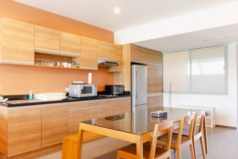 Condominio de 2 dormitorios en Cha-am, Tailandia № 124377 - foto 10