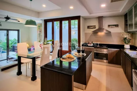 Haus in Phuket, Thailand 3 Schlafzimmer № 133159 - Foto 4