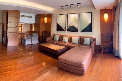 Haus in Watthana, Bangkok, Thailand 3 Schlafzimmer № 76056 - Foto 2