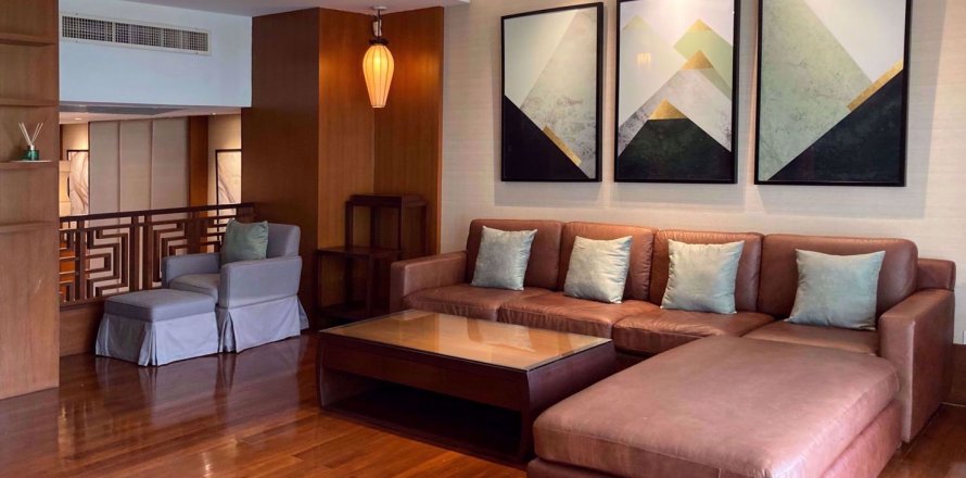 Haus in Watthana, Bangkok, Thailand 3 Schlafzimmer № 76056