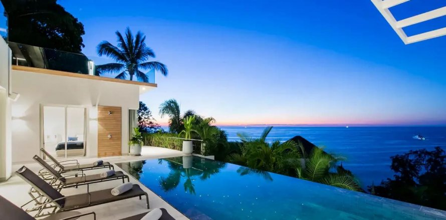 Chalet de 4 dormitorios en Surin Heights, Phuket, Tailandia № 130534