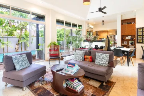 Casa de 3 dormitorios en Rawai, Tailandia № 131745 - foto 4