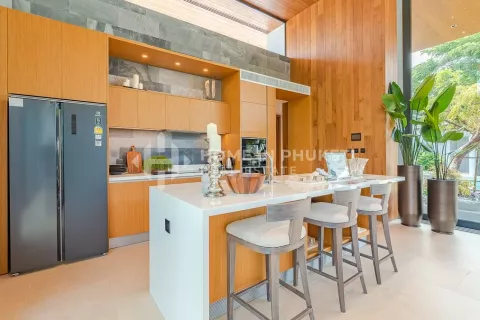 Casa de 4 dormitorios en Phuket, Tailandia № 131746 - foto 6