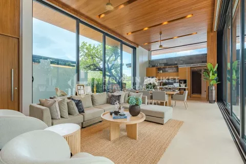 Casa de 4 dormitorios en Phuket, Tailandia № 131747 - foto 3