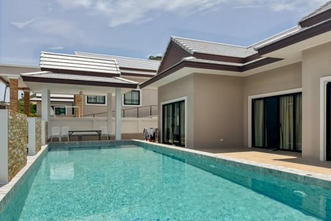 Chalet de 4 dormitorios en Pran Buri, Tailandia № 126003 - foto 2