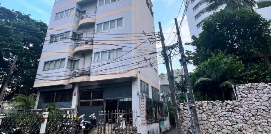 Casa de 5 dormitorios en Bangkok, Tailandia № 81352