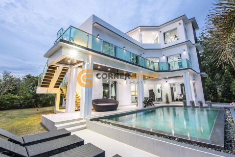 Studio in Chonburi, Thailand № 115859 - photo 3