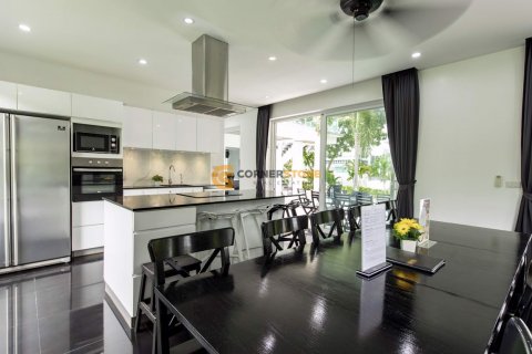 Estudio en Chonburi, Tailandia № 115858 - foto 16