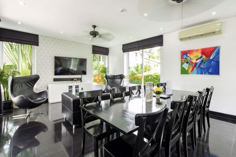 Estudio en Chonburi, Tailandia № 115858 - foto 12