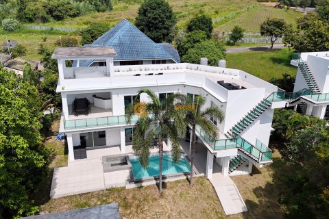 Estudio en Chonburi, Tailandia № 115858 - foto 2