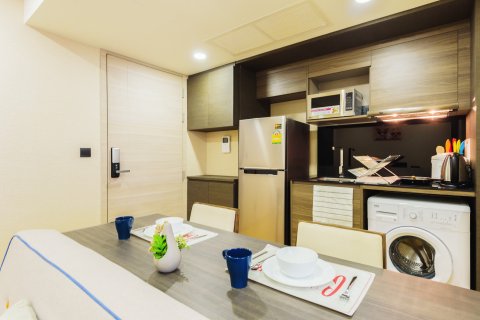 Condominio de 1 dormitorio en Bangkok, Tailandia № 143957 - foto 4